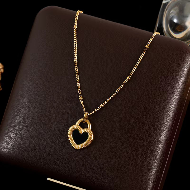 LUMÉA – Luxury Zircon Charm Pendant Necklace Collection