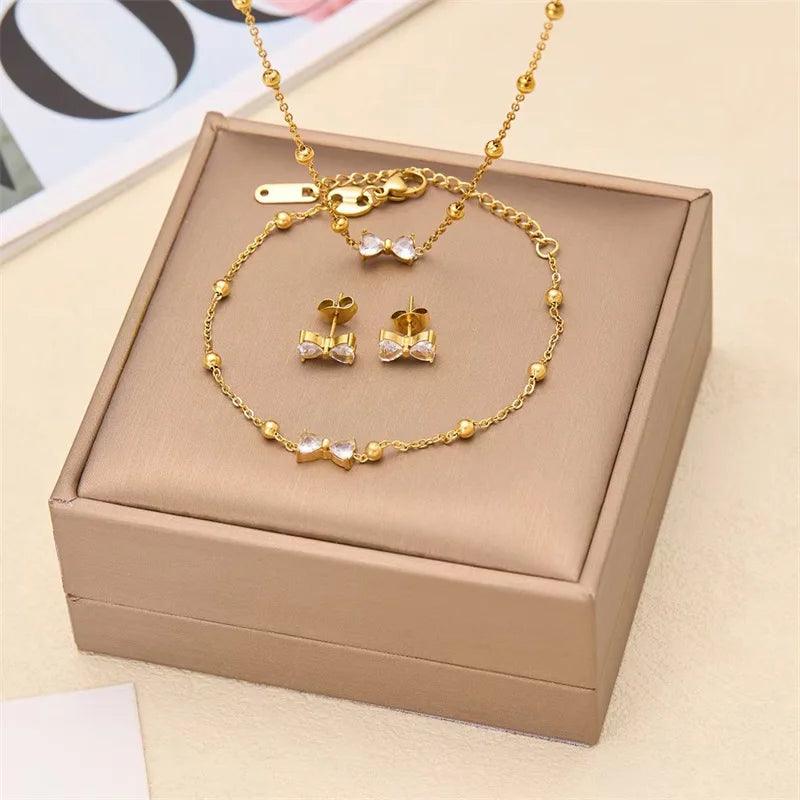 Elegant Zirconia Necklace & Bracelet Set